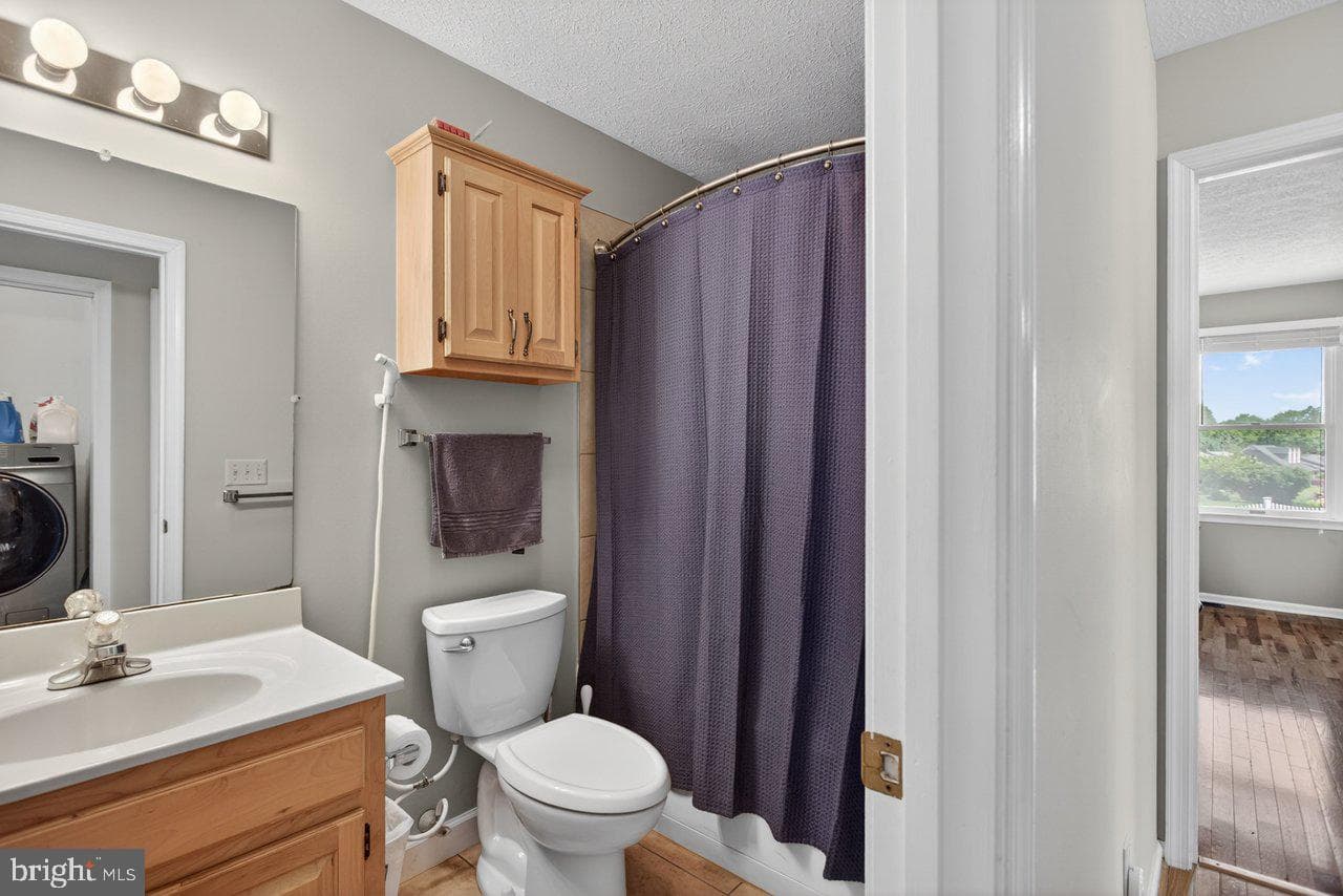 215 Forest Drive photo 31