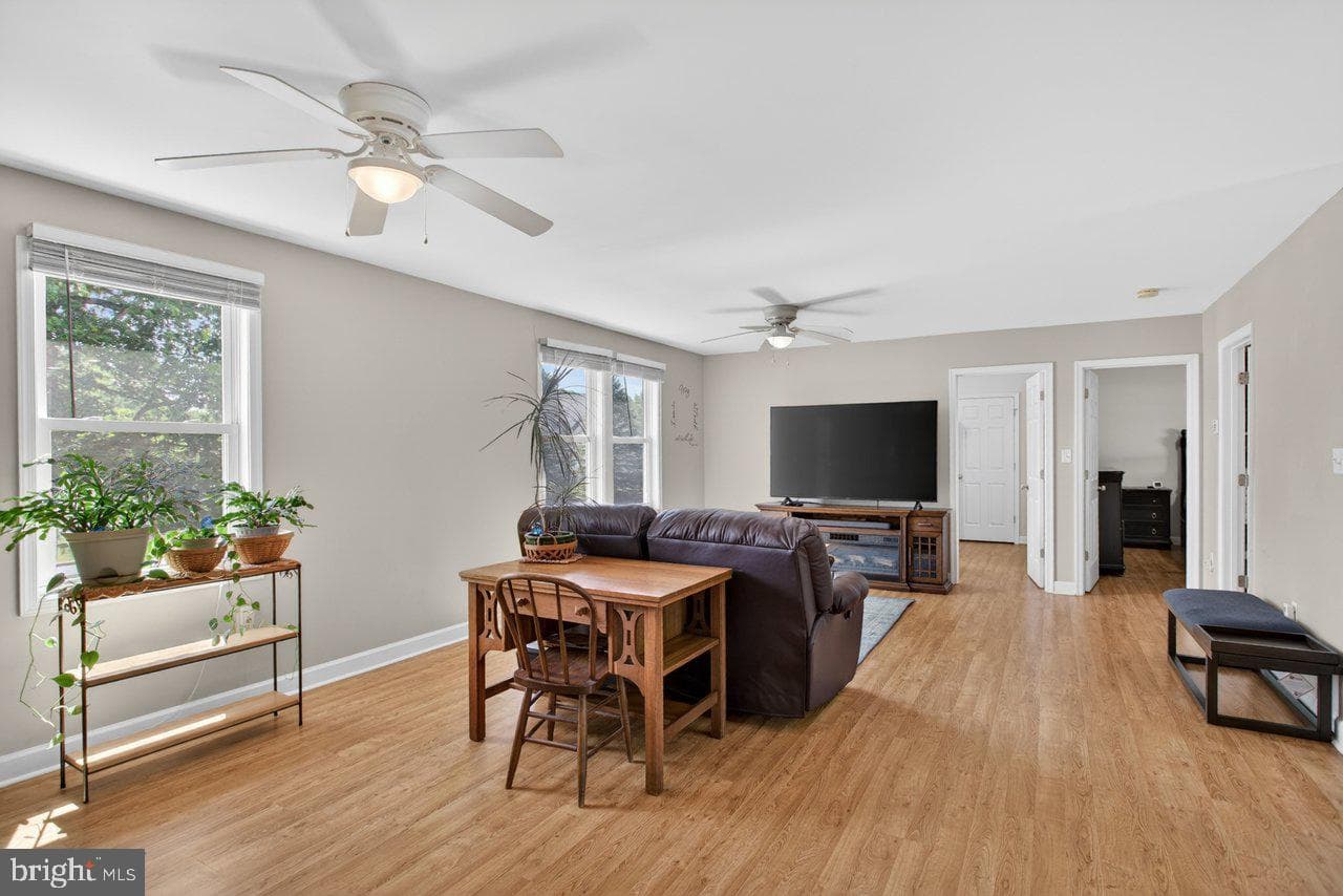 215 Forest Drive photo 42