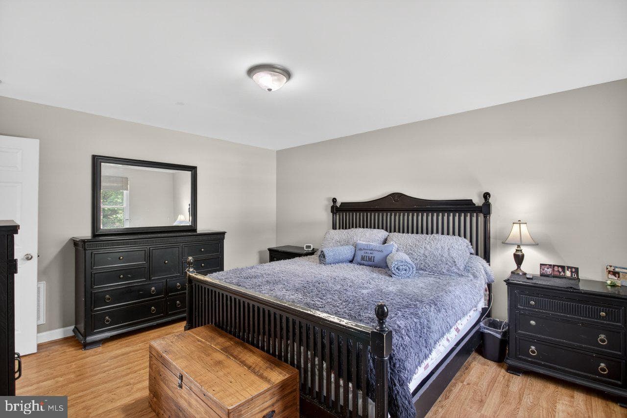 215 Forest Drive photo 50