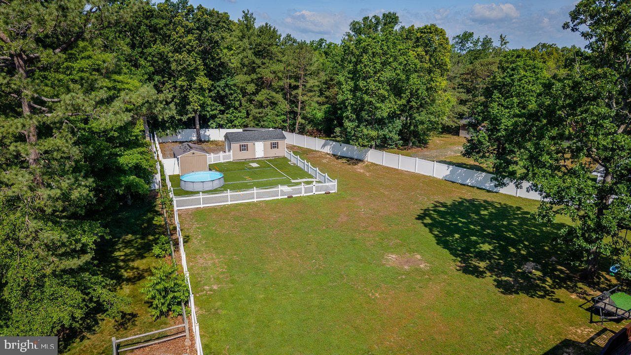 215 Forest Drive photo 58