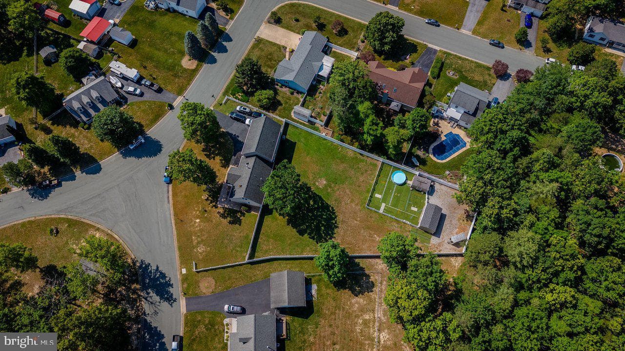 215 Forest Drive photo 69