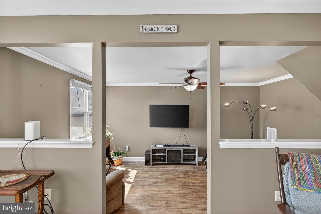 215 Forest Drive photo 8