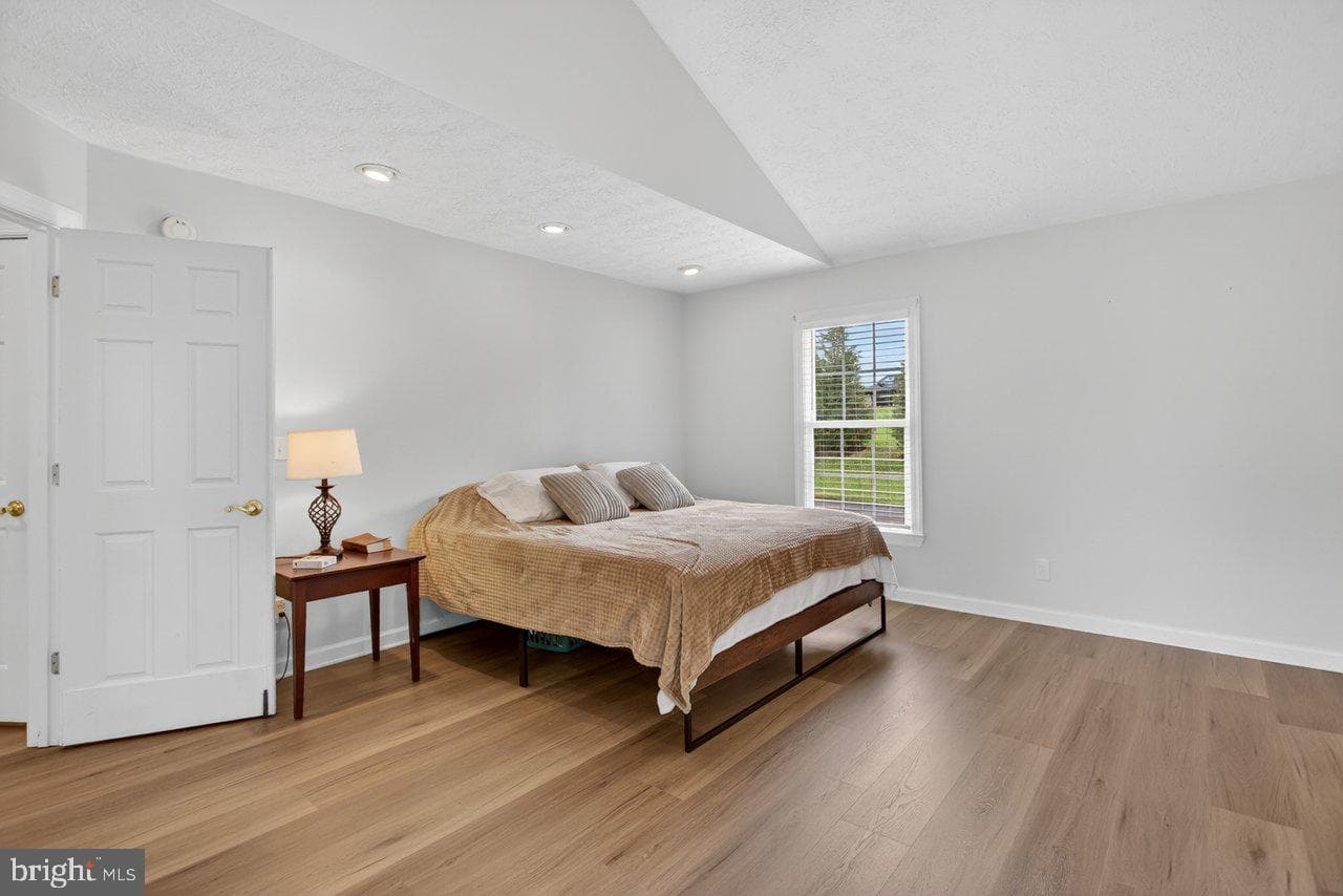 20 Dirby Way photo 33