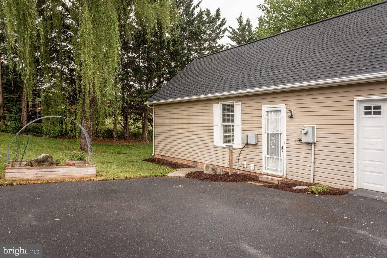 20 Dirby Way photo 57