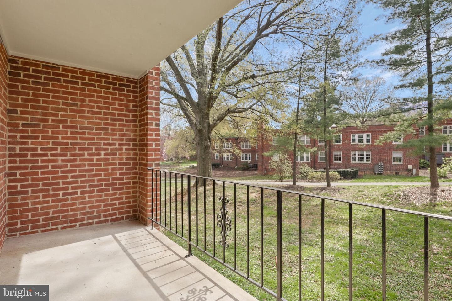 1801 N Uhle Street N #1 photo 11