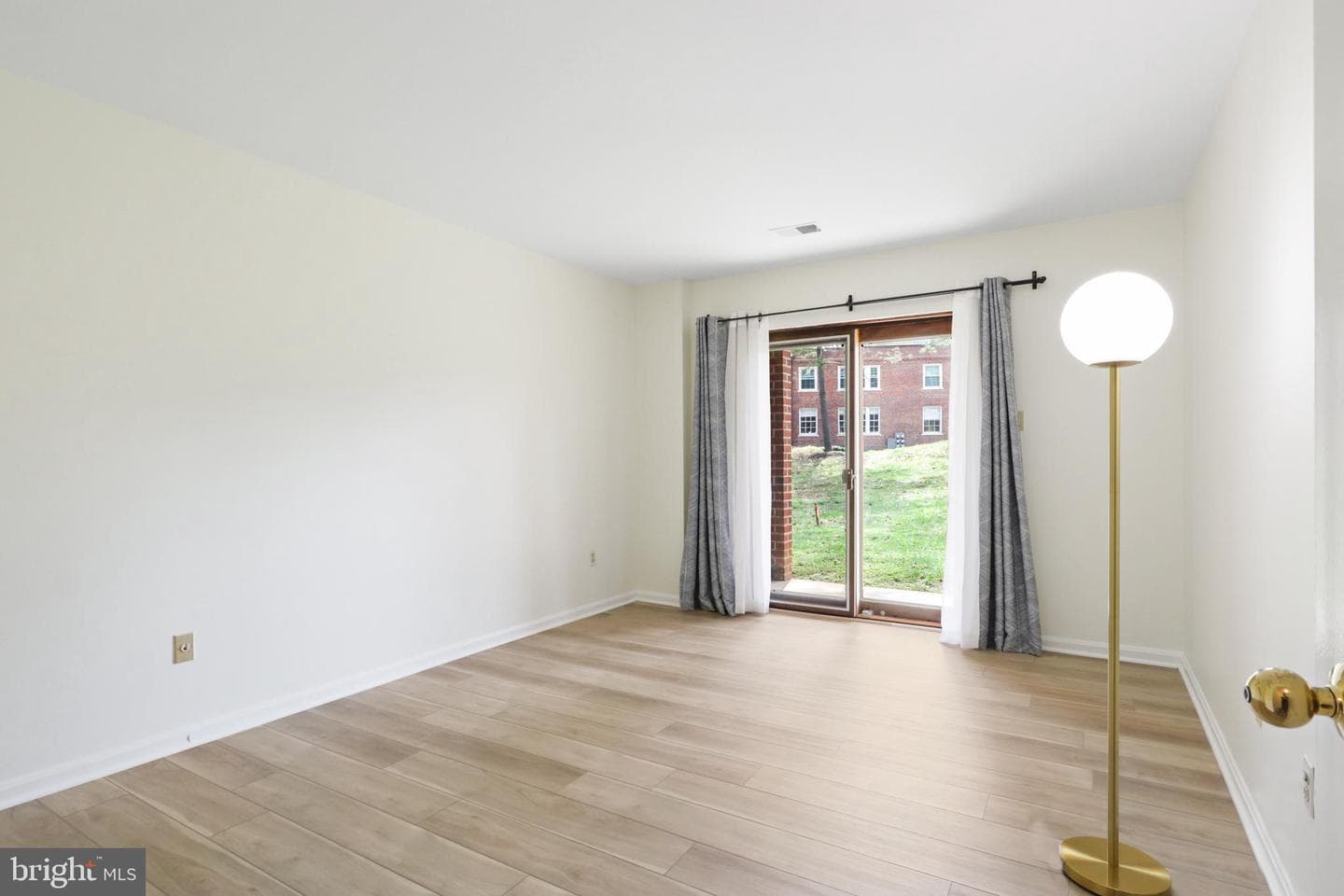 1801 N Uhle Street N #1 photo 19
