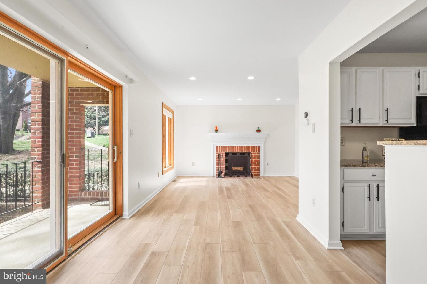 1801 N Uhle Street N #1 photo 9