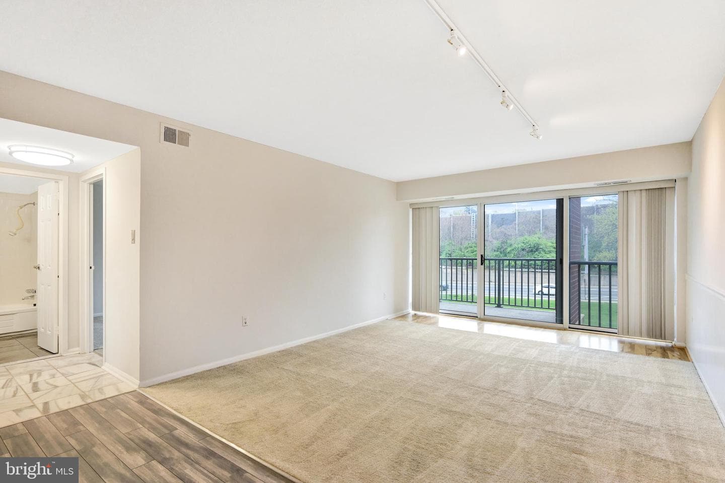 1300 Army Navy Drive S #227 photo 9