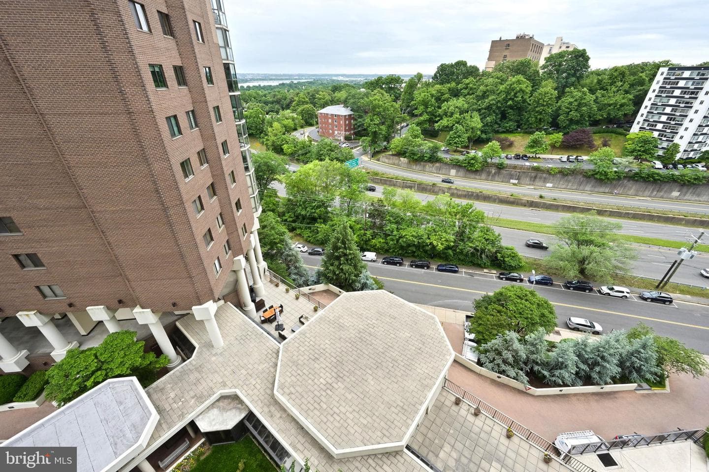 1600 N Oak Street #919 photo 19