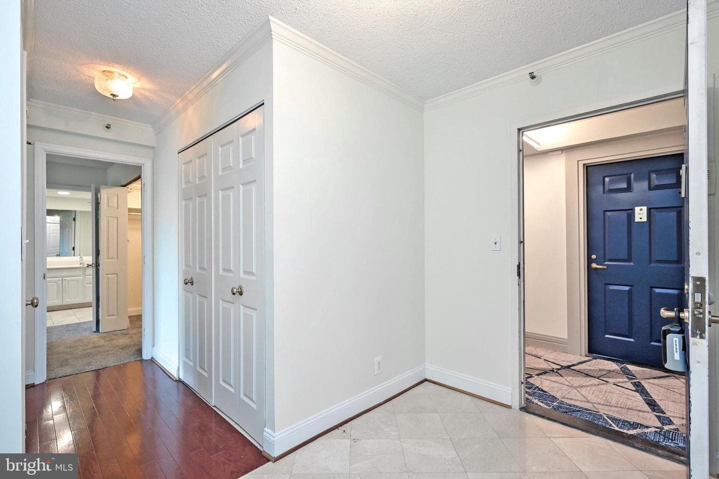 1600 N Oak Street #919 photo 30