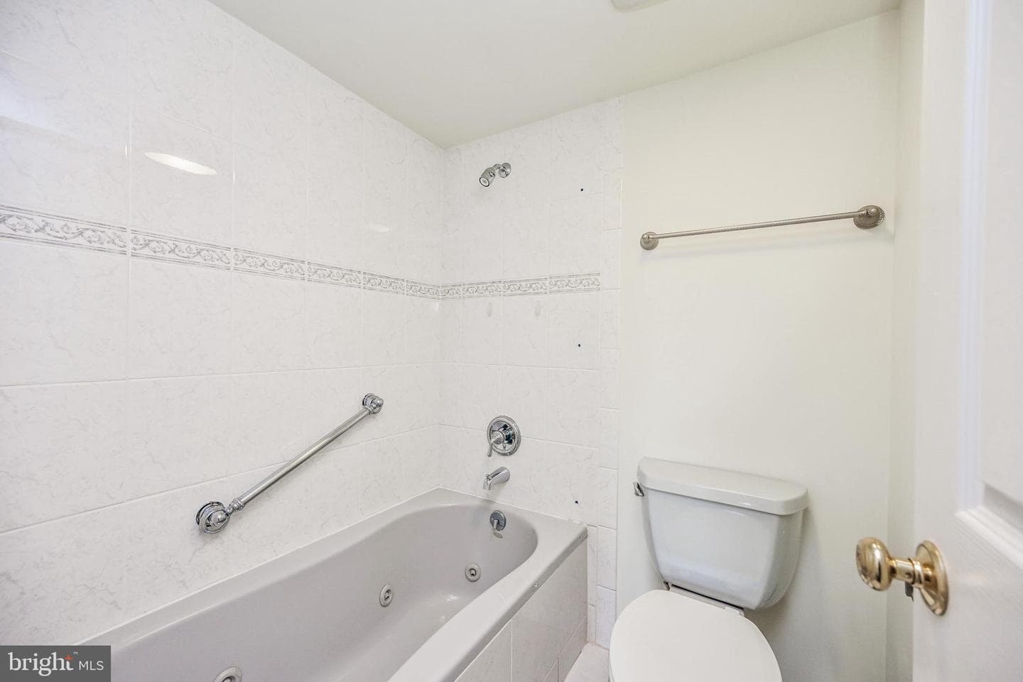 1600 N Oak Street #919 photo 35