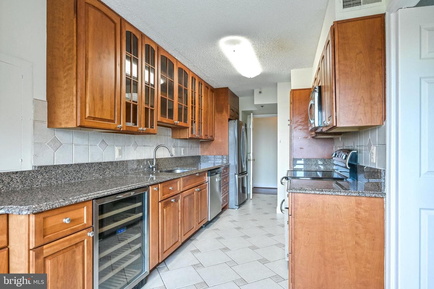 1600 N Oak Street #919 photo 44