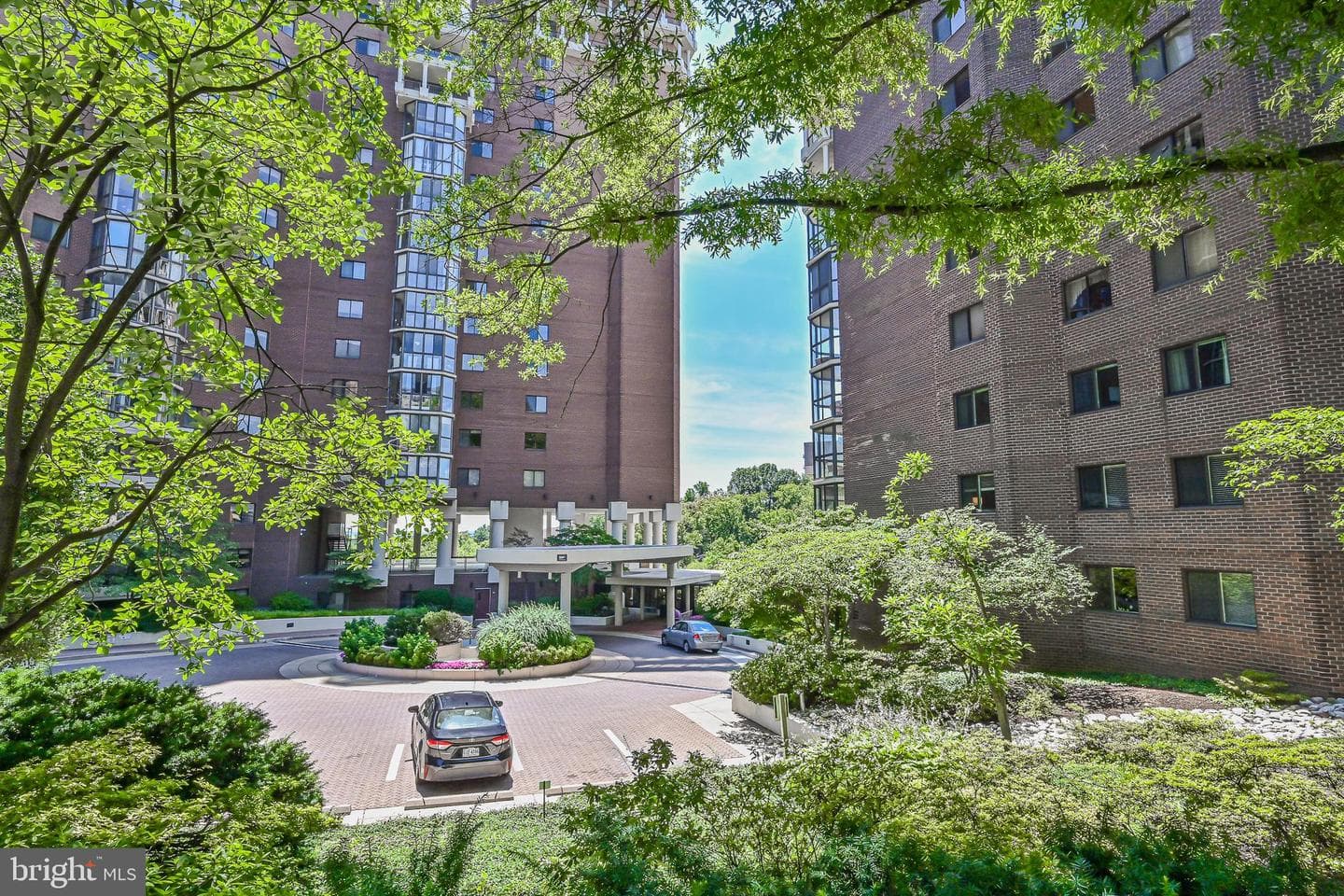1600 N Oak Street #919 photo 52
