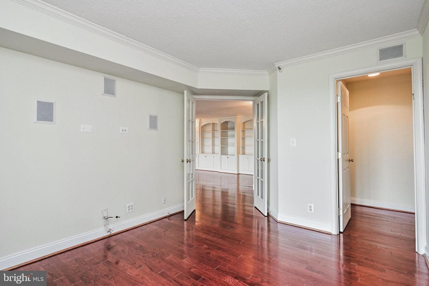 1600 N Oak Street #919 photo 65