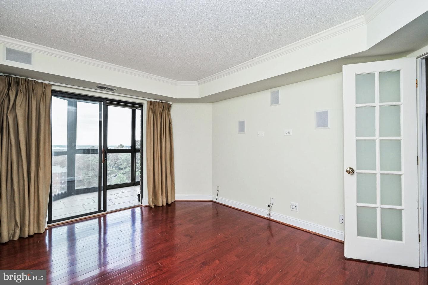 1600 N Oak Street #919 photo 7