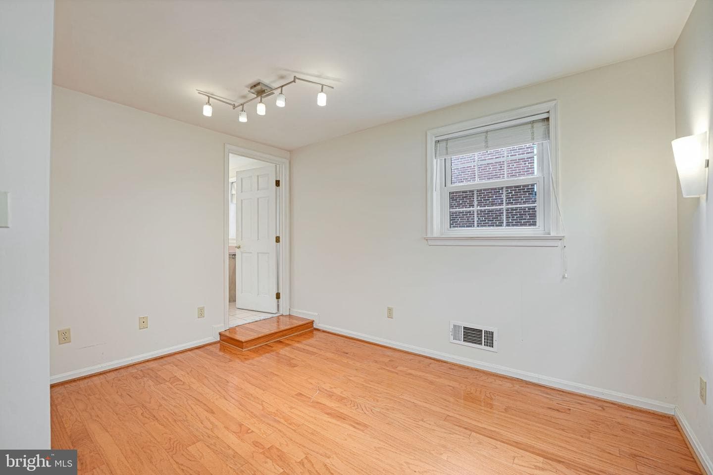 1016 N Quantico Street photo 11