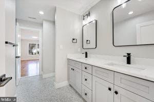 2023 S Kenmore Street photo 27