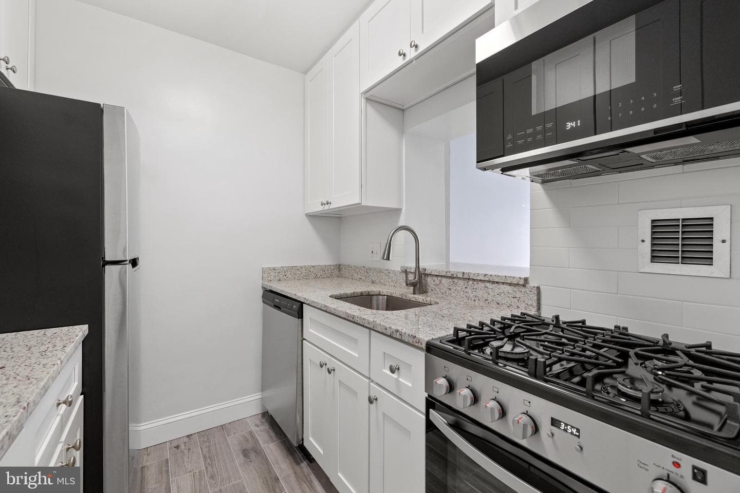 1111 Arlington Boulevard #740 photo 8