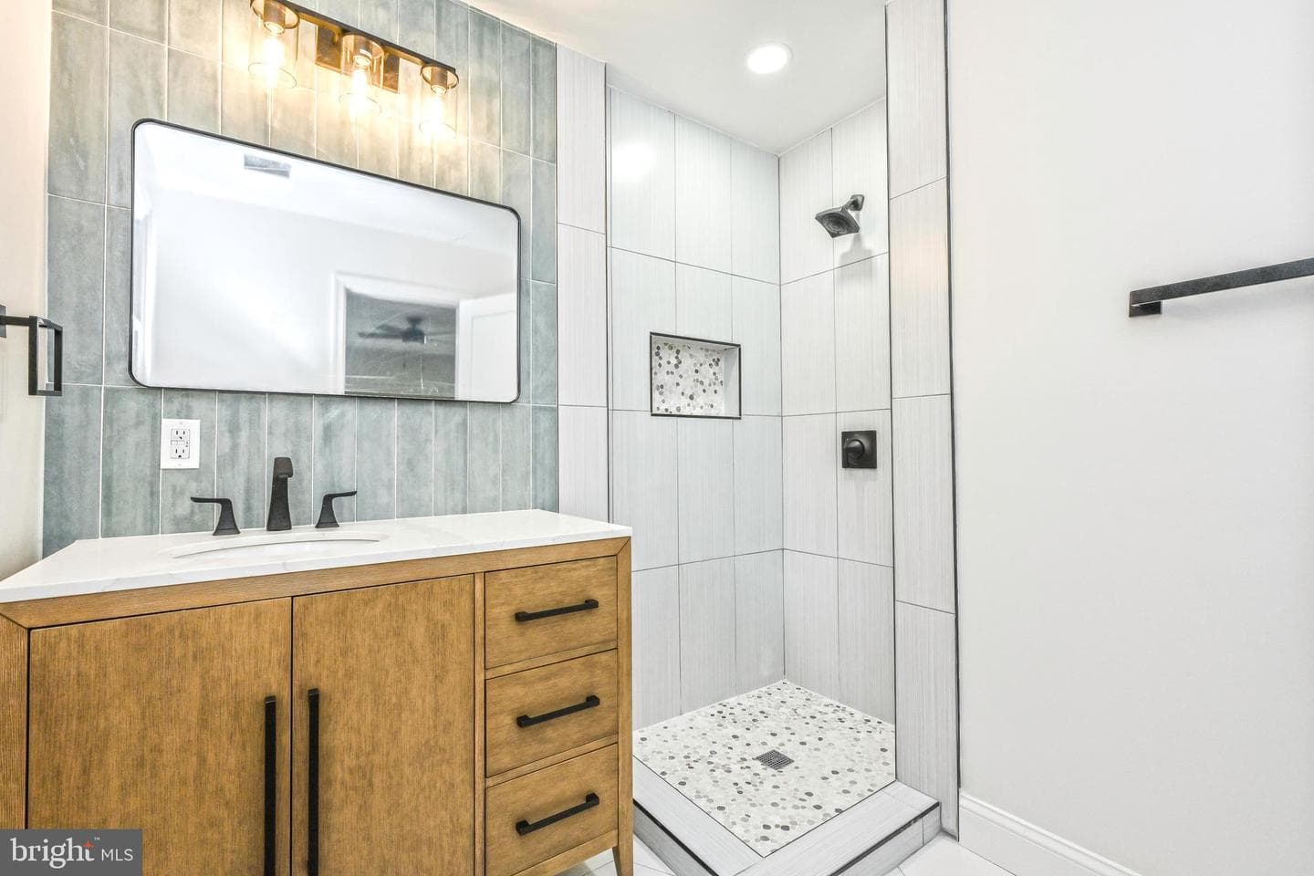 2621 S Inge Street photo 52