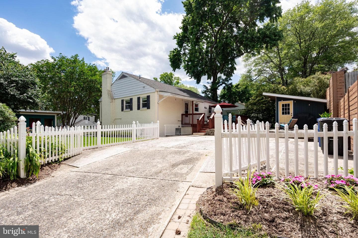 5401 22nd Street N photo 29