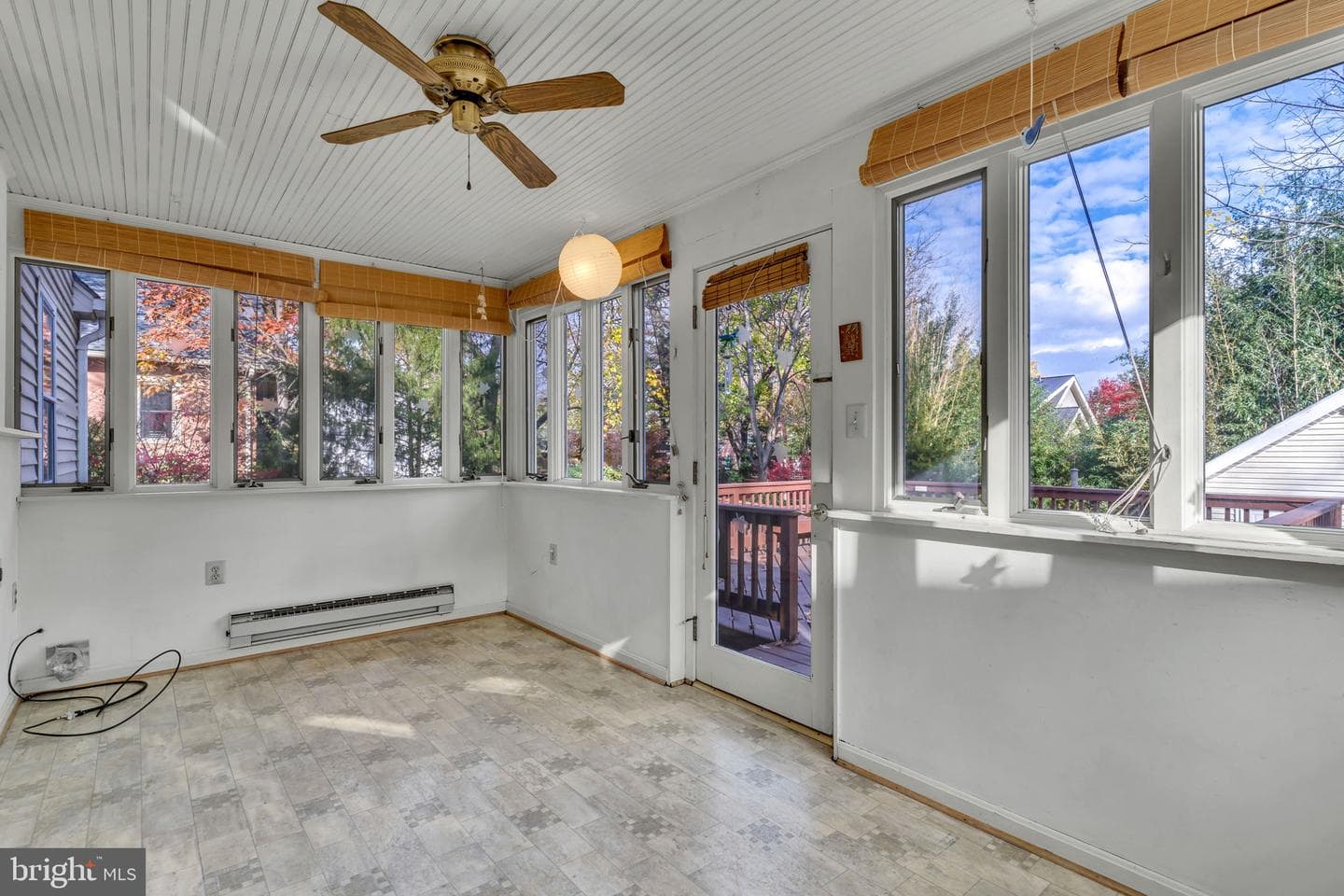 1223 N Vernon Street photo 9