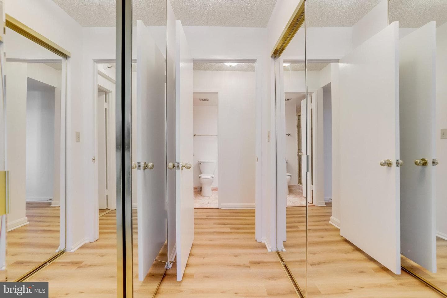 1600 N Oak Street #810 photo 18