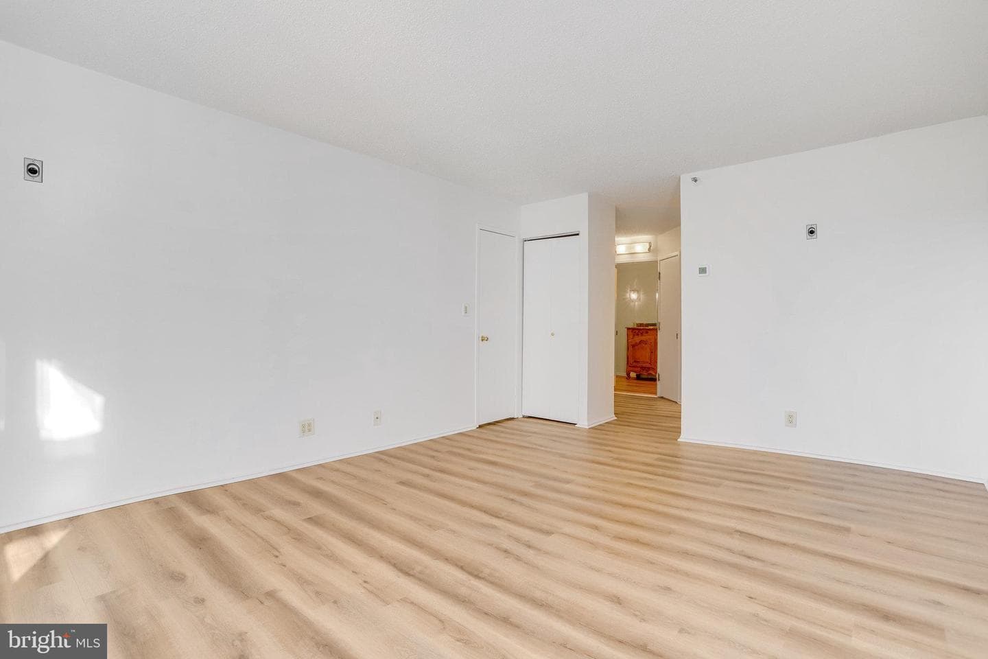 1600 N Oak Street #810 photo 8