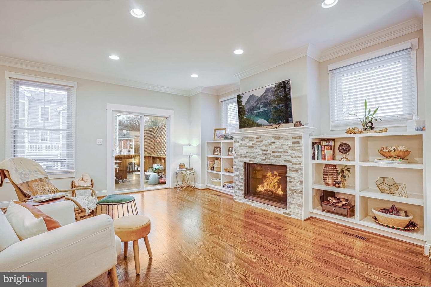 1957 S Kenmore Street photo 29