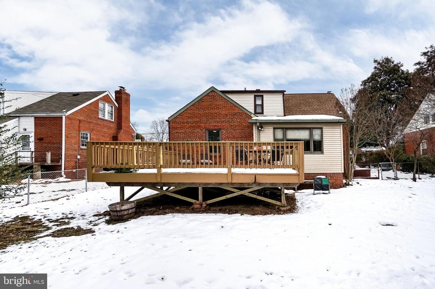 2108 N Troy Street photo 24