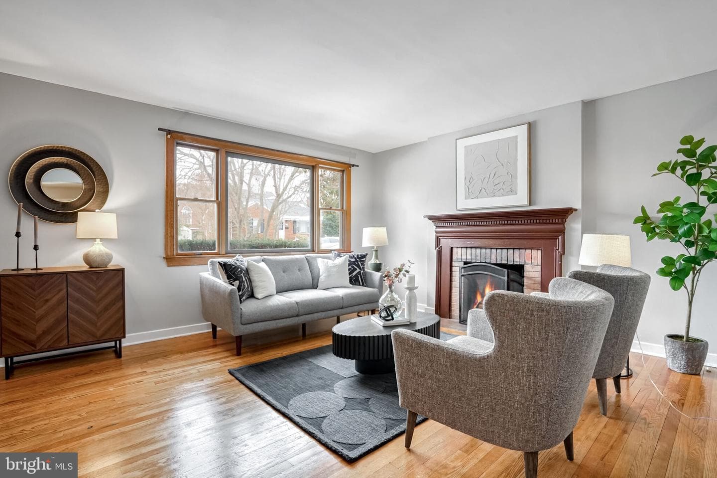 2108 N Troy Street photo 5