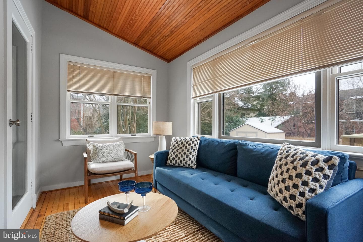 2108 N Troy Street photo 9