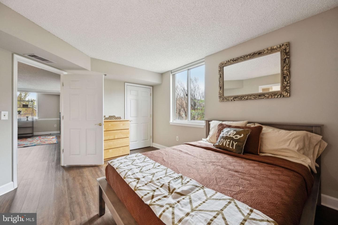 1276 N Wayne Street #320 photo 19