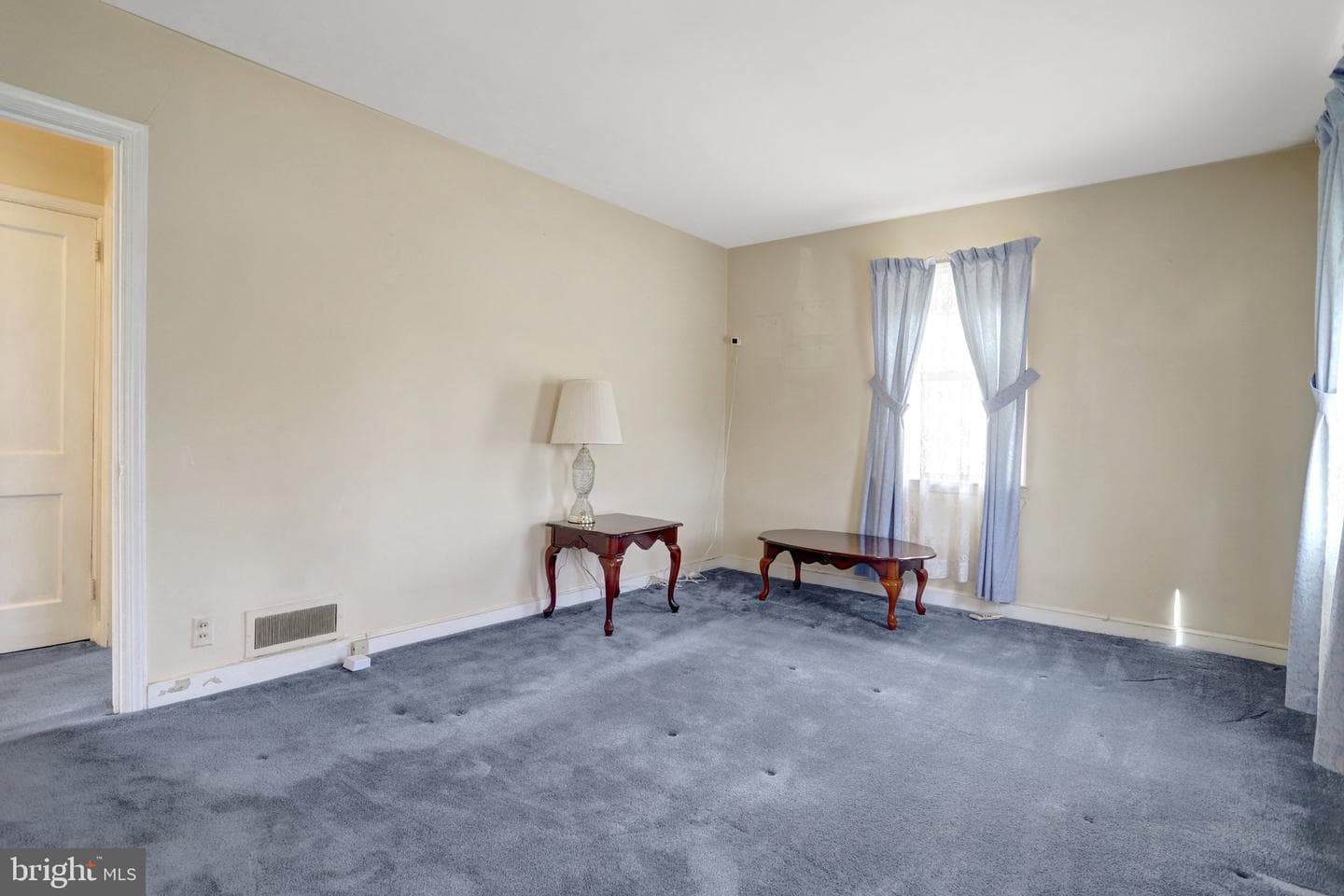 1404 N Powhatan Street photo 4