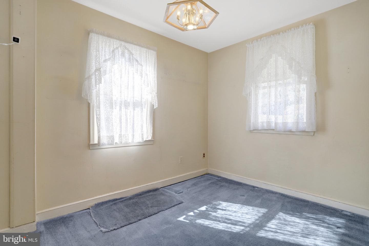 1404 N Powhatan Street photo 8