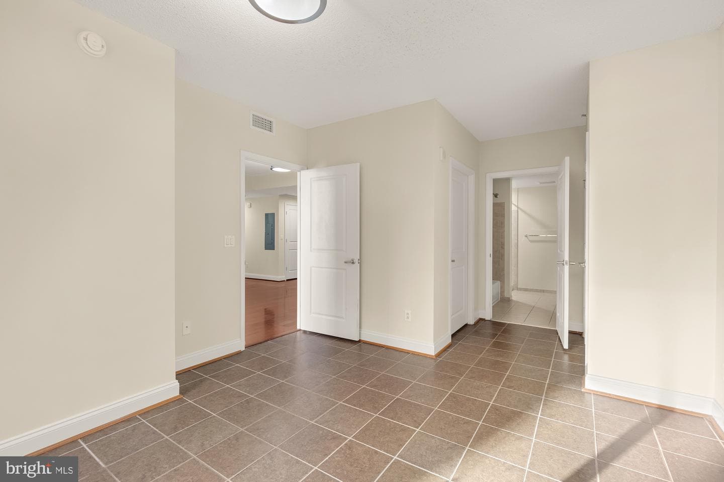 1020 N Highland Street #622 photo 10