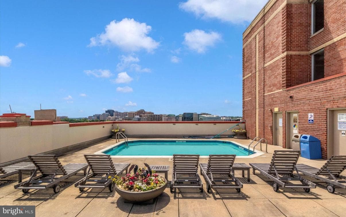 1020 N Highland Street #622 photo 25