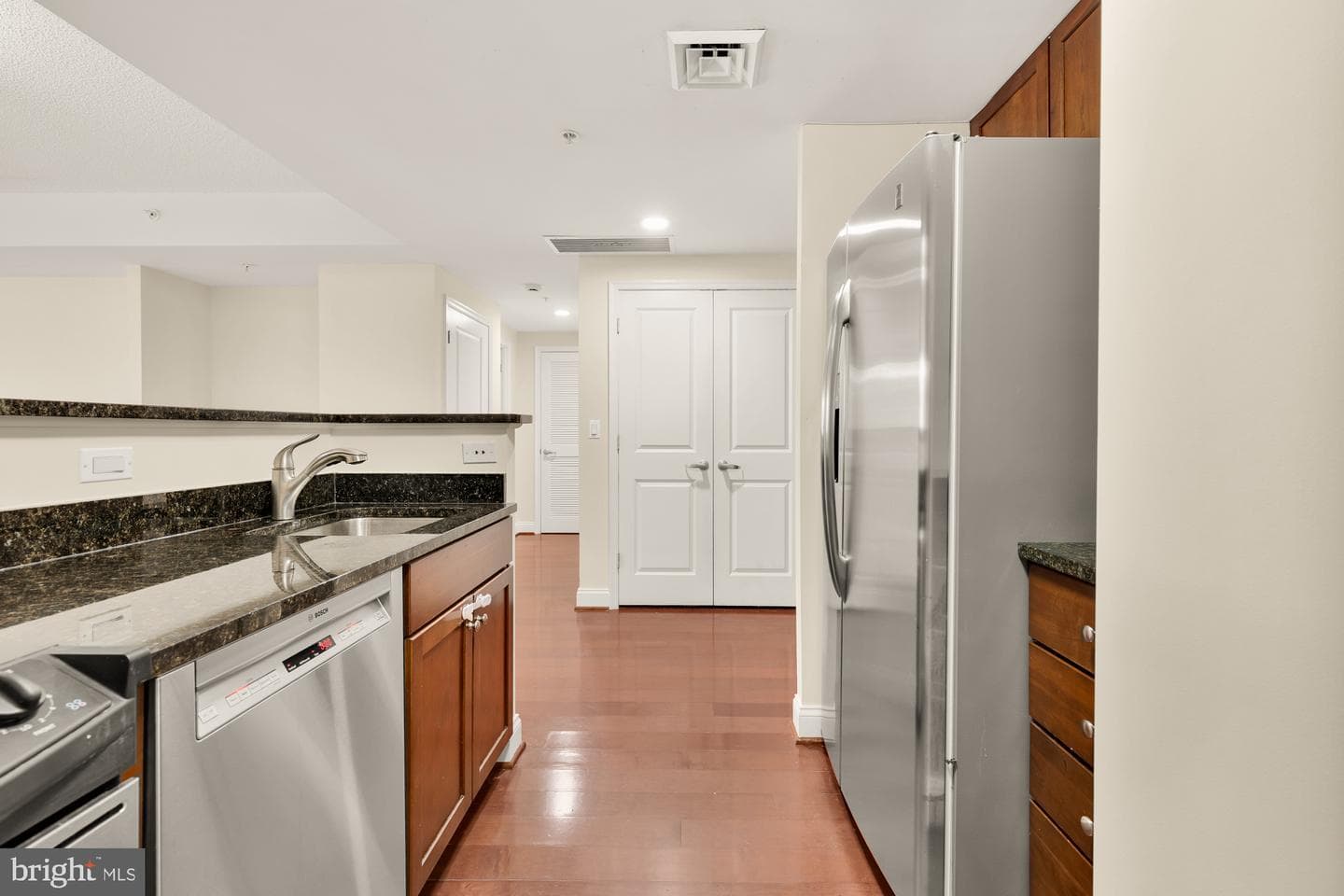 1020 N Highland Street #622 photo 3