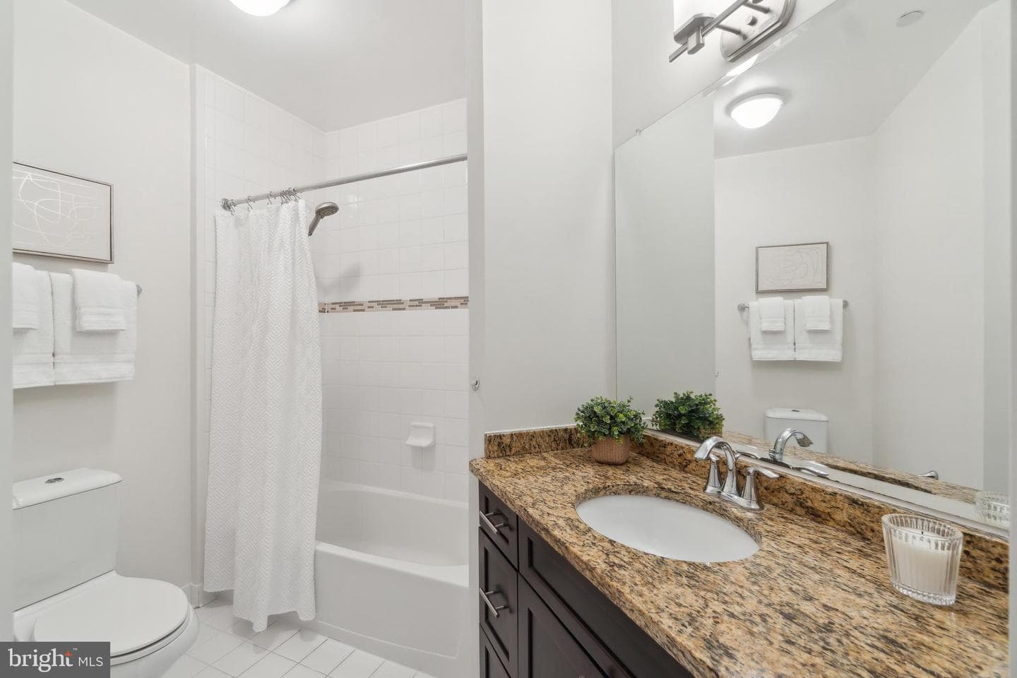 2101 N Monroe Street #208 photo 15