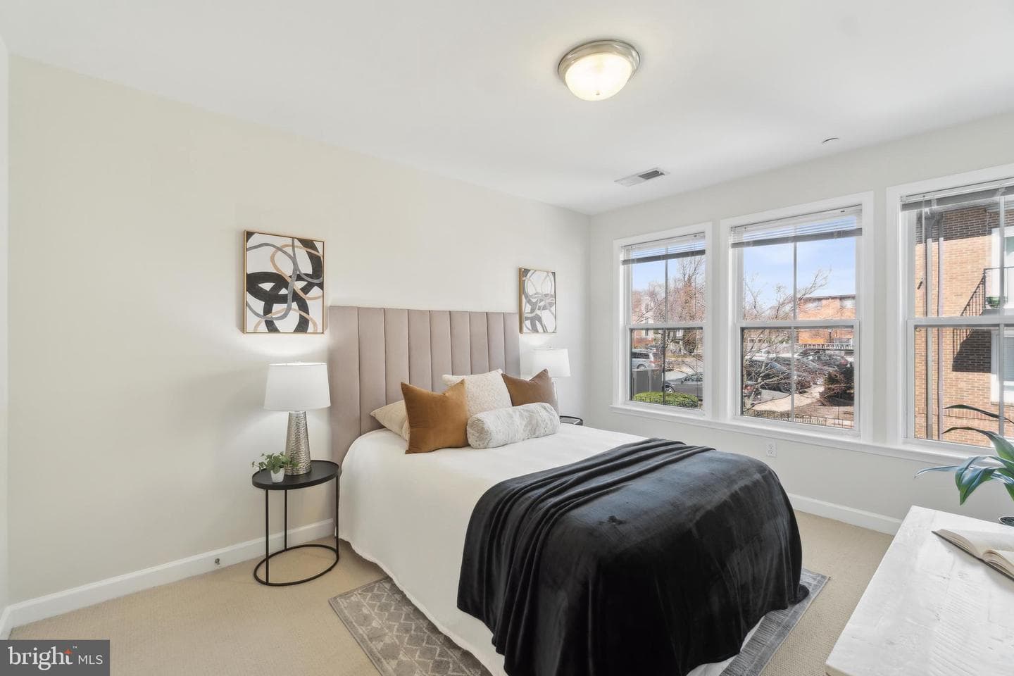 2101 N Monroe Street #208 photo 9