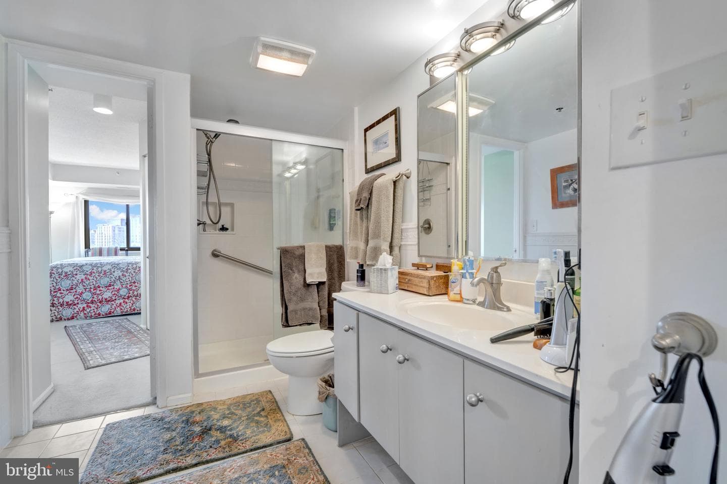 1600 N Oak Street N #1022 photo 17