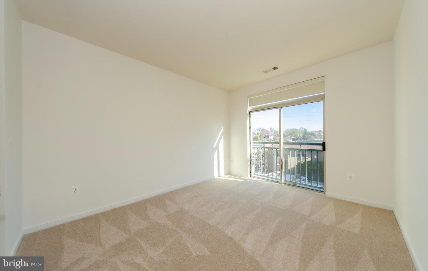 2200 N Westmoreland Street #401 photo 17