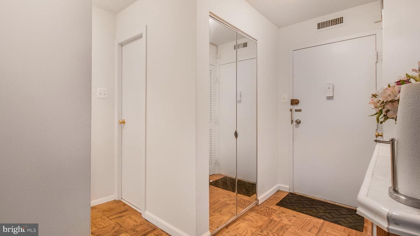 2030 N Adams Street #1109 photo 8