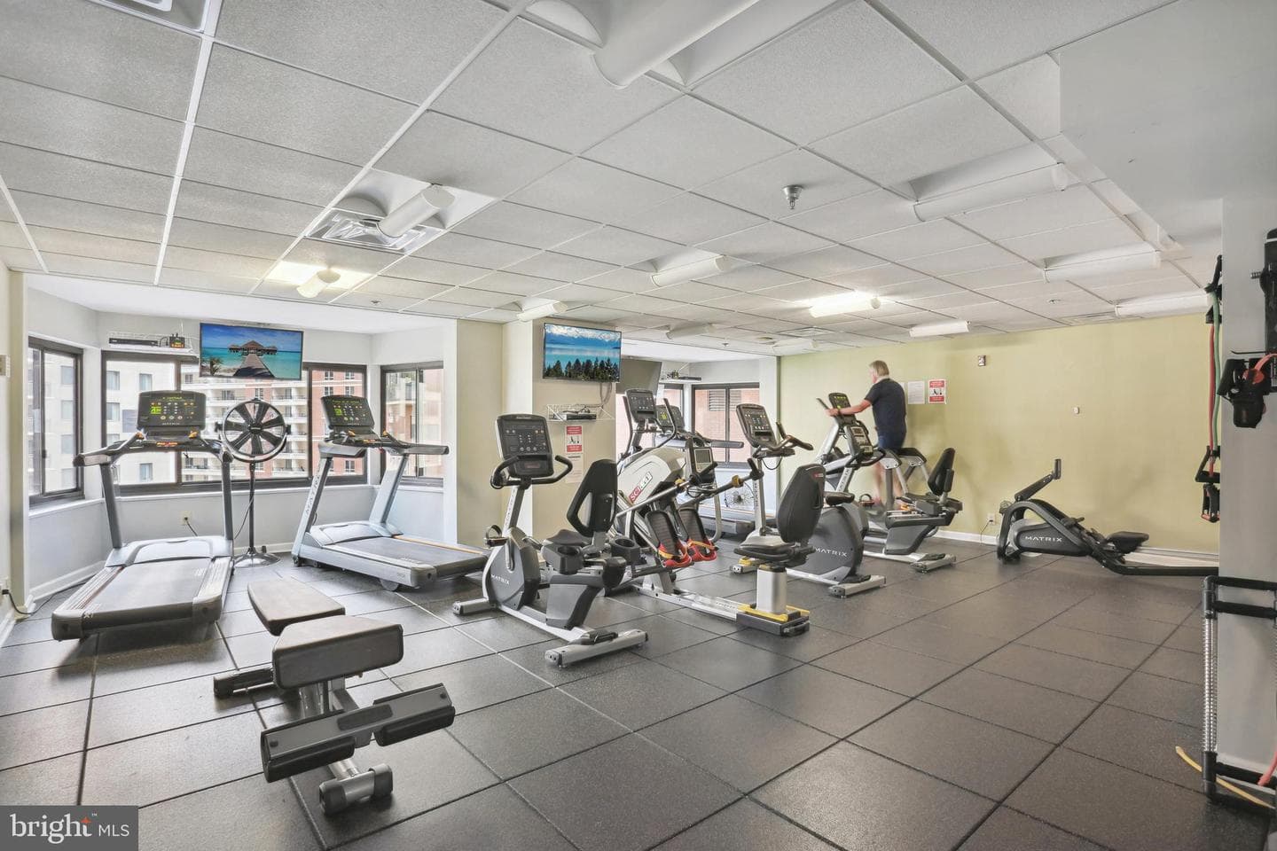 900 N Stafford Street #2330 photo 32
