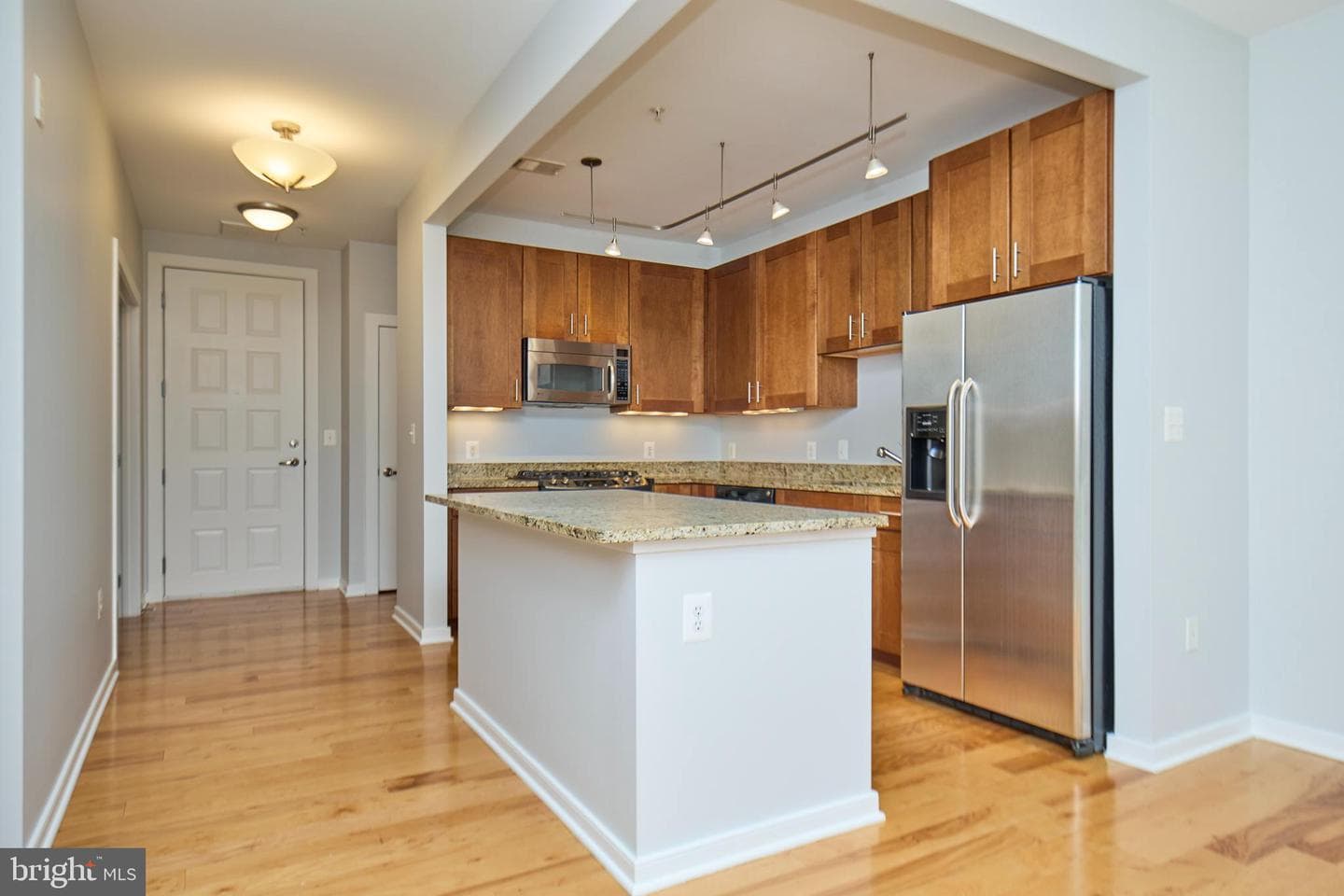 2200 N Westmoreland Street #330 photo 10