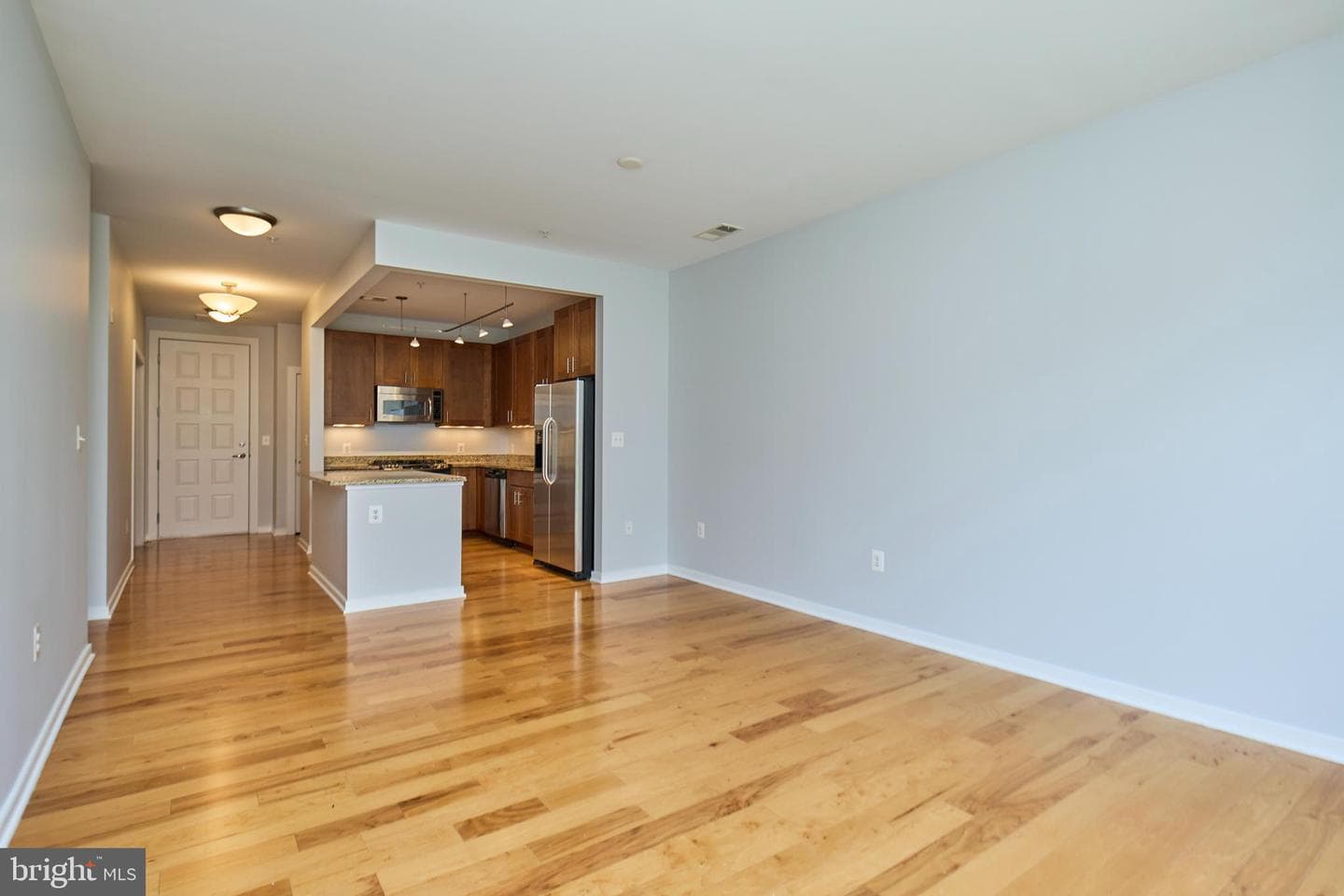 2200 N Westmoreland Street #330 photo 8