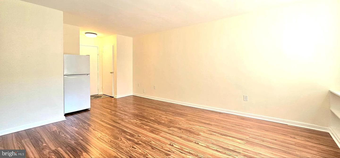 1121 Arlington Boulevard #937 photo 5