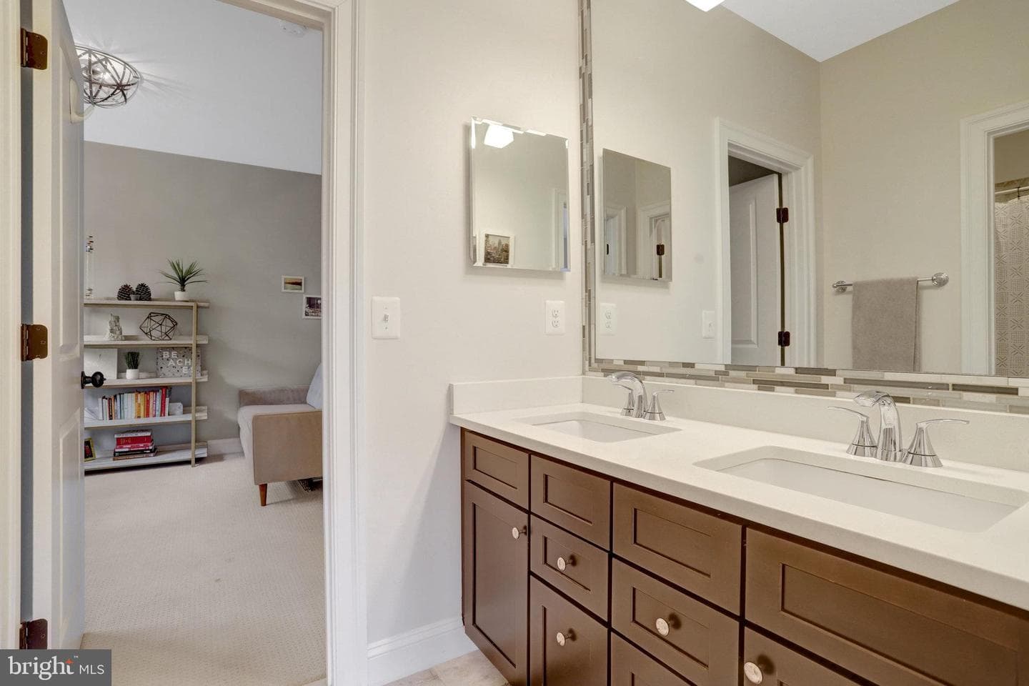 5725 25th Street N photo 57
