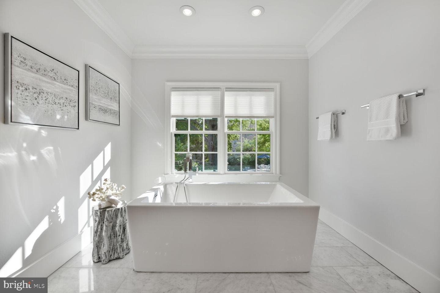2311 N Albemarle Street photo 25