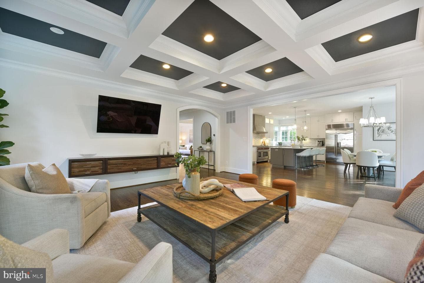 2311 N Albemarle Street photo 8