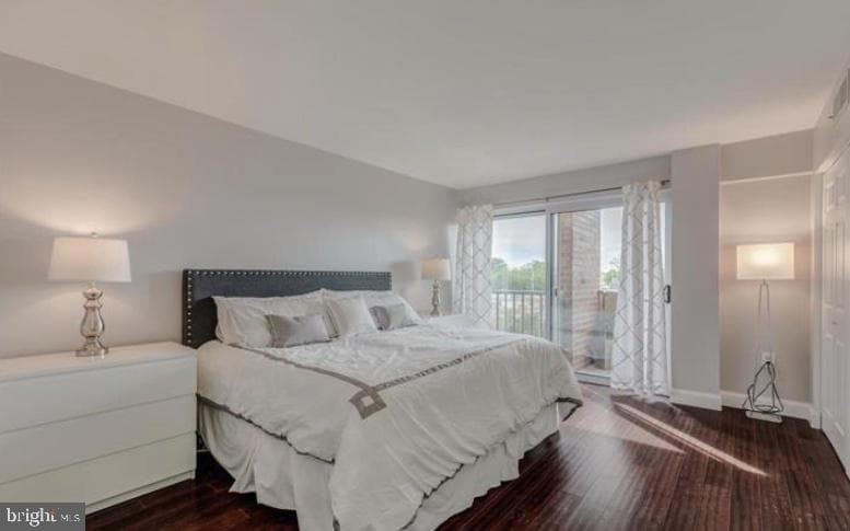1300 Army Navy Drive #803 photo 18